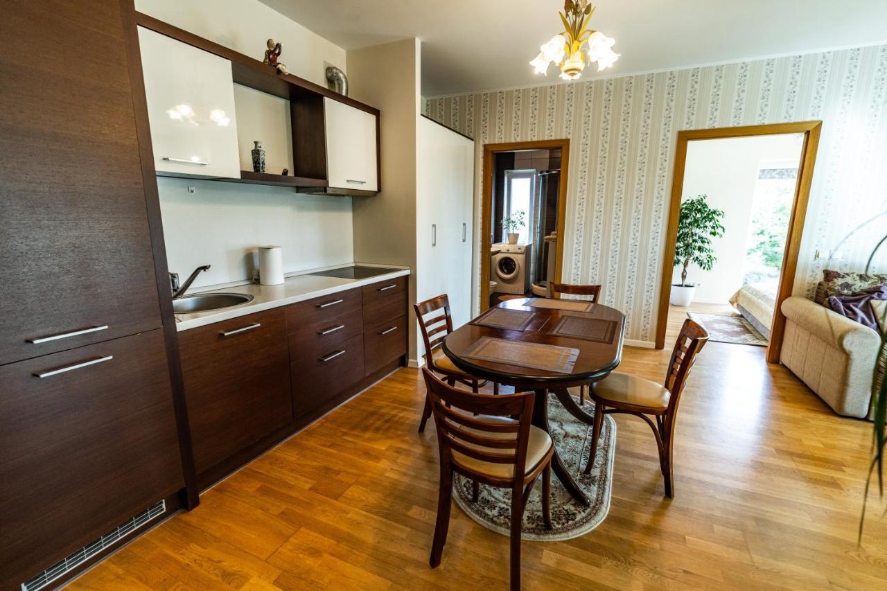 Ramaus Poilsio Apartamentai Palanga Exterior foto